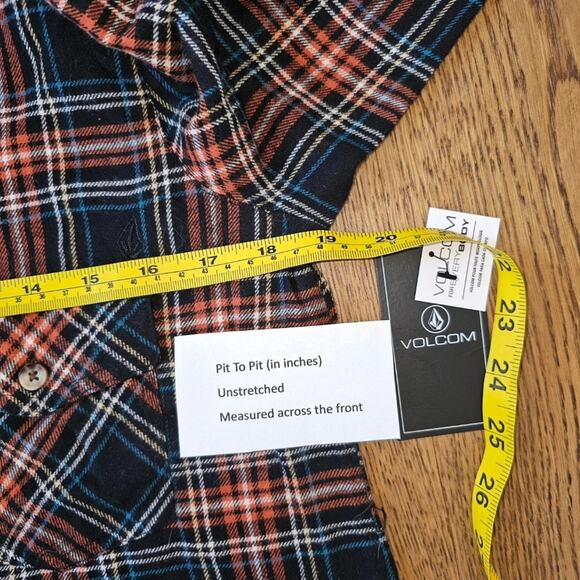 NWT Volcom Getting Rad Plaid Shirt - Picture 5 of 7